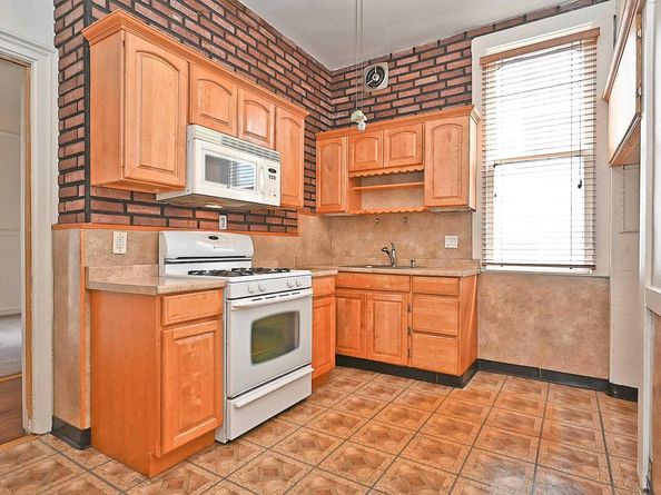 672 33Rd St, Oakland CA 94609