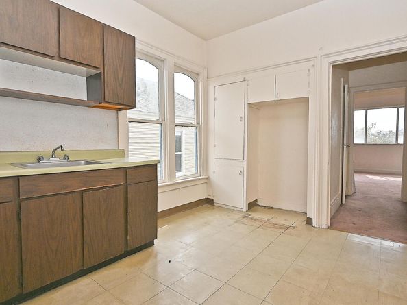 672 33Rd St, Oakland CA 94609