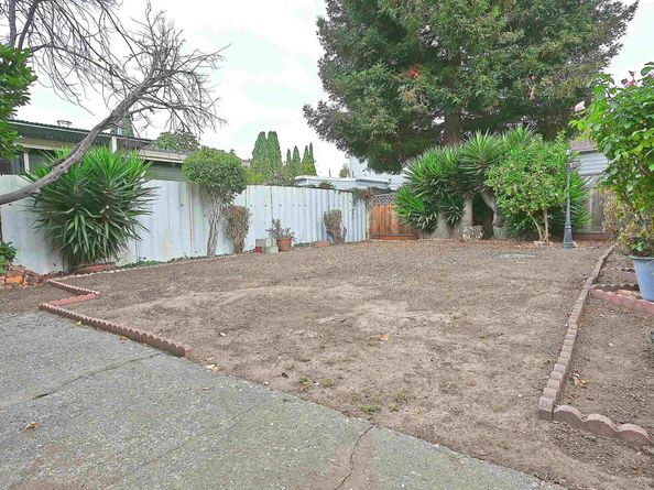 672 33Rd St, Oakland CA 94609