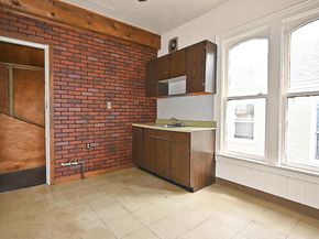 672 33Rd St, Oakland CA 94609