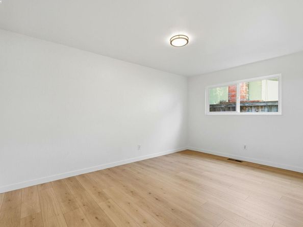 372 S 39Th St, Richmond CA 94804