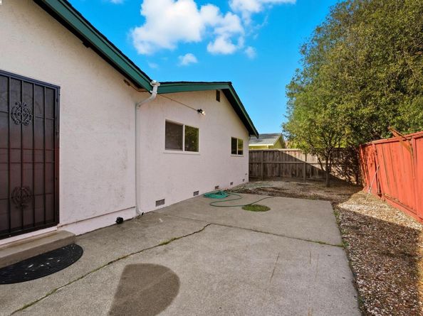 372 S 39Th St, Richmond CA 94804