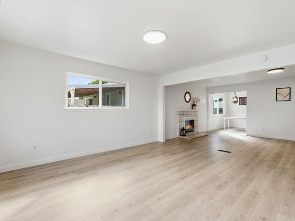 372 S 39Th St, Richmond CA 94804