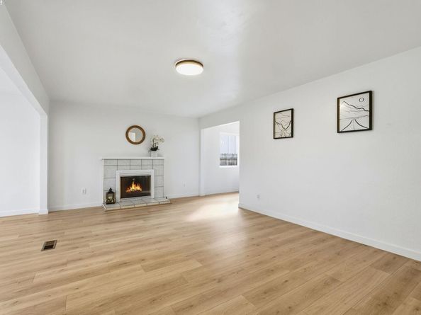 372 S 39Th St, Richmond CA 94804