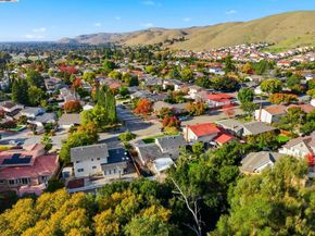 42293 Camino Santa Barbara, Fremont CA 94539