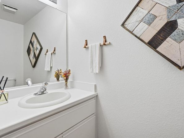 2586 Oak Road 229, Walnut Creek CA 94597