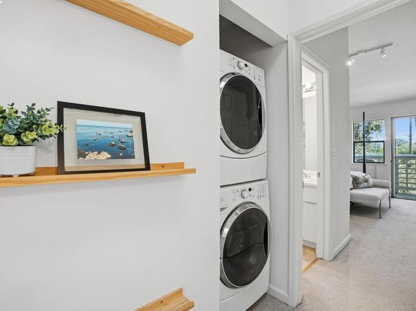 2586 Oak Road 229, Walnut Creek CA 94597