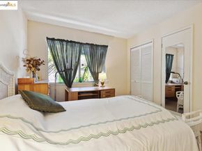 7400 Mountain Blvd 11, Oakland CA 94605