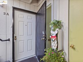 7400 Mountain Blvd 11, Oakland CA 94605