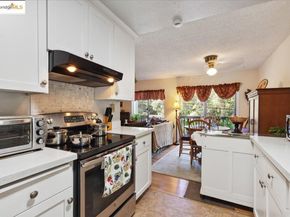 7400 Mountain Blvd 11, Oakland CA 94605