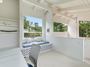 2 Sereno Circle, Oakland CA 94619