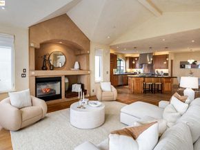 6257 Virgo Rd, Oakland CA 94611