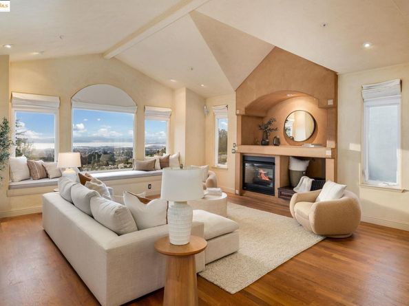 6257 Virgo Rd, Oakland CA 94611