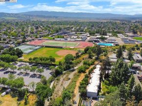 1085 Murrieta Blvd 318, Livermore CA 94550