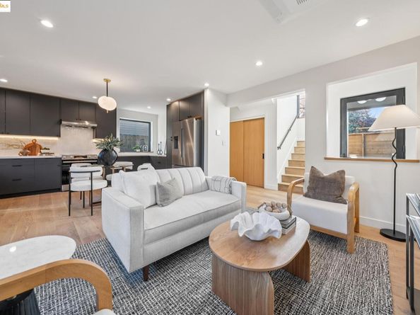 1516 A Blake St, Berkeley CA 94703