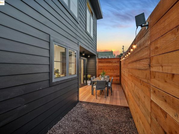 1516 A Blake St, Berkeley CA 94703