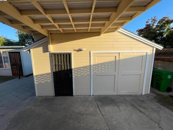 1426 153Rd Ave, San Leandro CA 94578