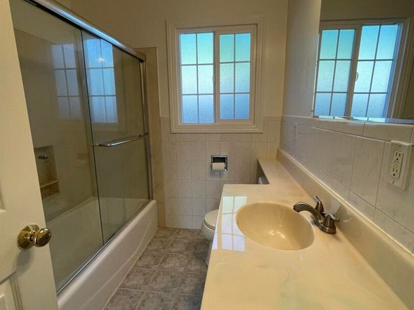 1426 153Rd Ave, San Leandro CA 94578
