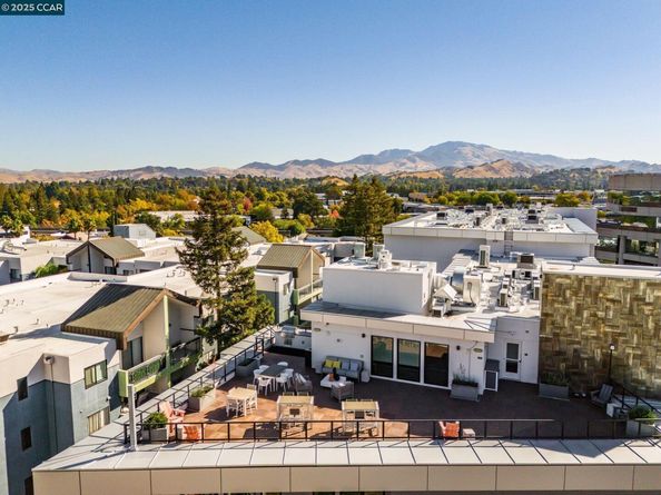 1605 Riviera Ave 404, Walnut Creek CA 94596