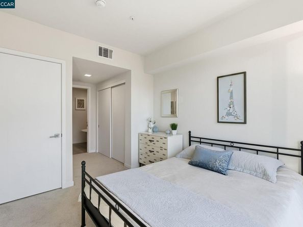 1605 Riviera Ave 404, Walnut Creek CA 94596