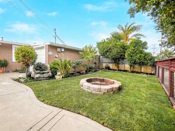 27923 Havana Ave, Hayward CA 94544