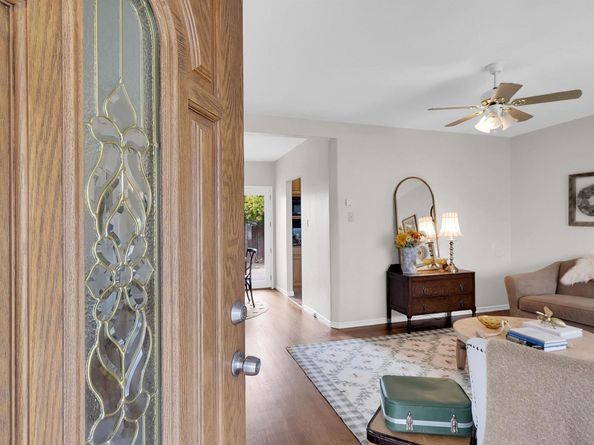 1255 Primrose Dr, San Leandro CA 94578