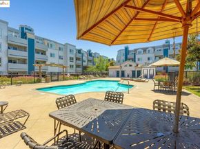 6400 Christie AVE 5109, Emeryville CA 94608