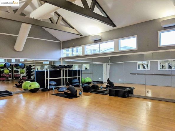 6400 Christie AVE 5109, Emeryville CA 94608