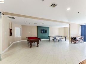 6400 Christie AVE 5109, Emeryville CA 94608