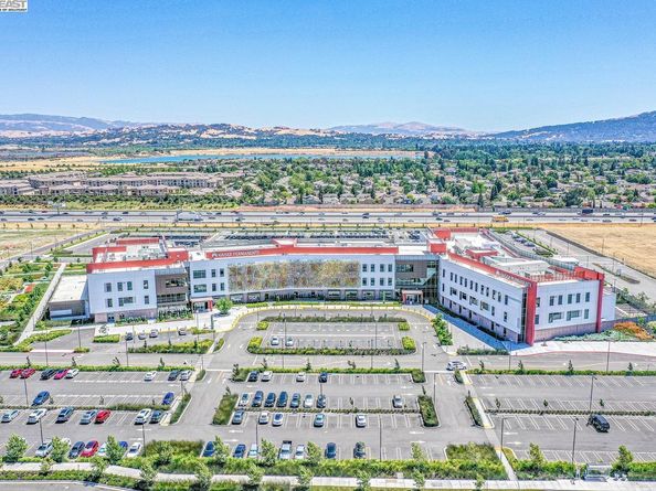 7465 Limerick Ave, Dublin CA 94568