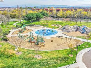 7465 Limerick Ave, Dublin CA 94568