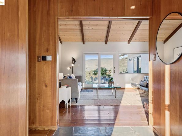 820 Kensington Rd, El Cerrito CA 94530