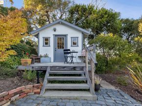 820 Kensington Rd, El Cerrito CA 94530