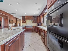 1193 Ridgewood, Concord CA 94518