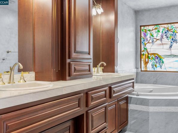 1193 Ridgewood, Concord CA 94518