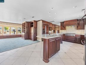 1193 Ridgewood, Concord CA 94518