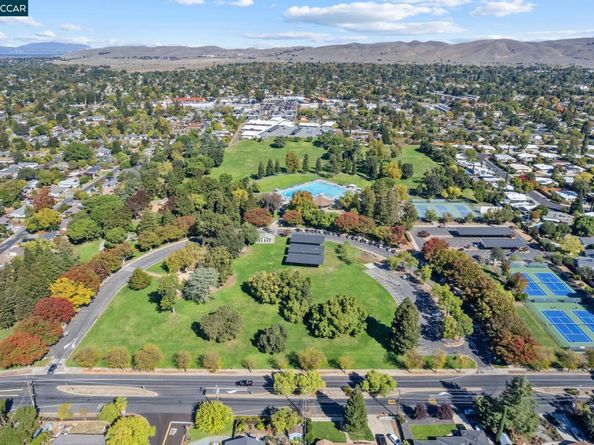 1193 Ridgewood, Concord CA 94518