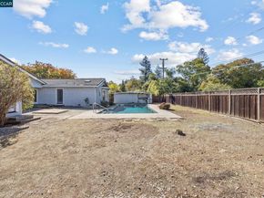1193 Ridgewood, Concord CA 94518