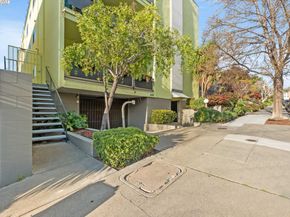 321 Warwick Ave 302, Oakland CA 94610