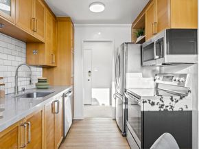321 Warwick Ave 302, Oakland CA 94610