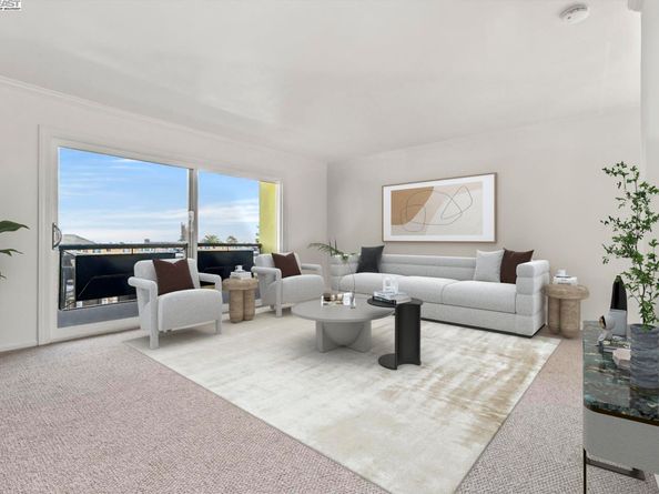321 Warwick Ave 302, Oakland CA 94610
