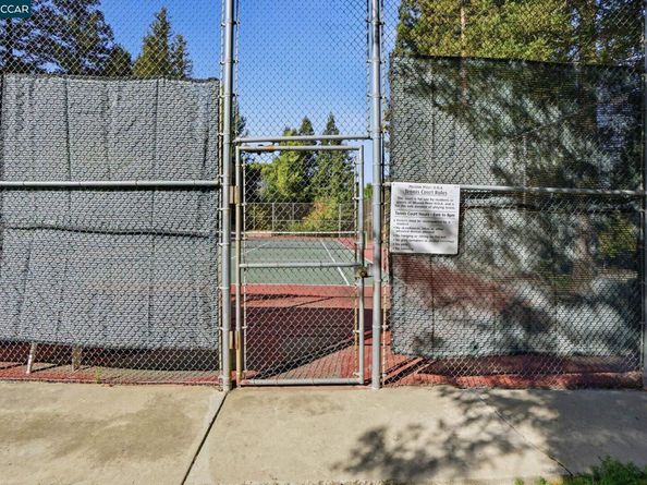 246 Via El Dorado Ln, Martinez CA 94553