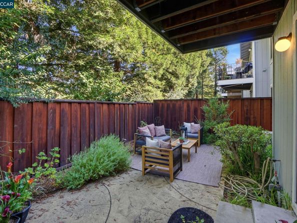 246 Via El Dorado Ln, Martinez CA 94553