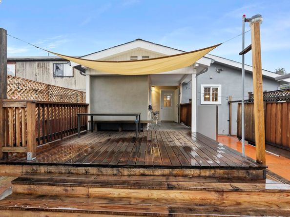 3932 Gardenia Pl, Oakland CA 94605