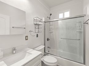 3932 Gardenia Pl, Oakland CA 94605
