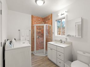3932 Gardenia Pl, Oakland CA 94605