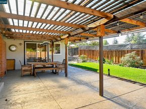 7 Atchinson Stage Rd, Clayton CA 94517