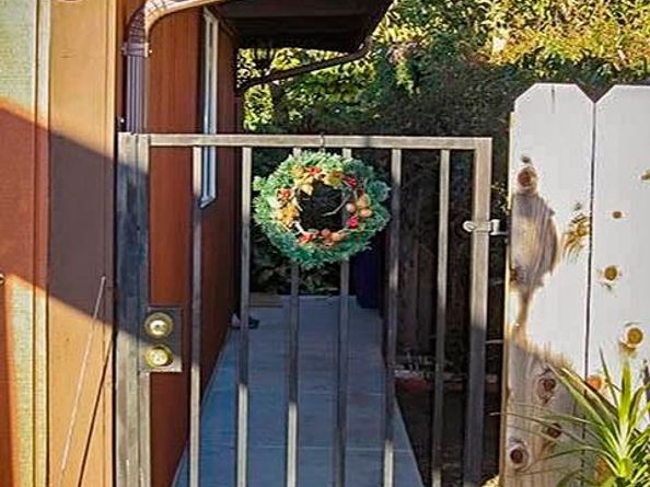 362 Summit Ct, Pinole CA 94564