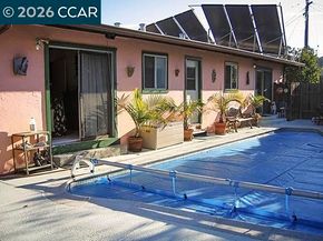 362 Summit Ct, Pinole CA 94564