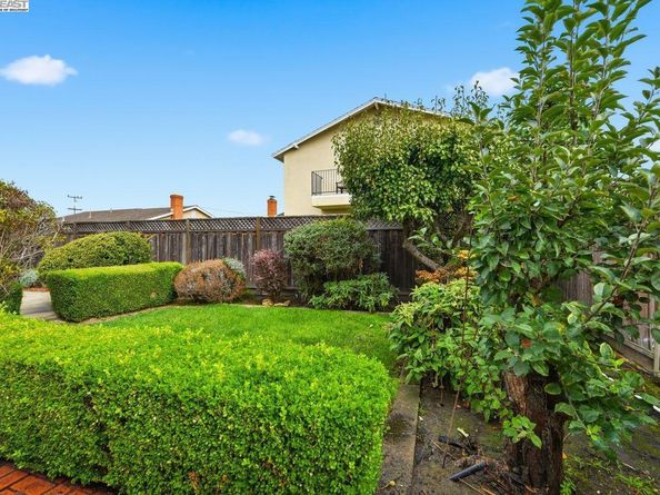 15596 Tilden St, San Leandro CA 94579